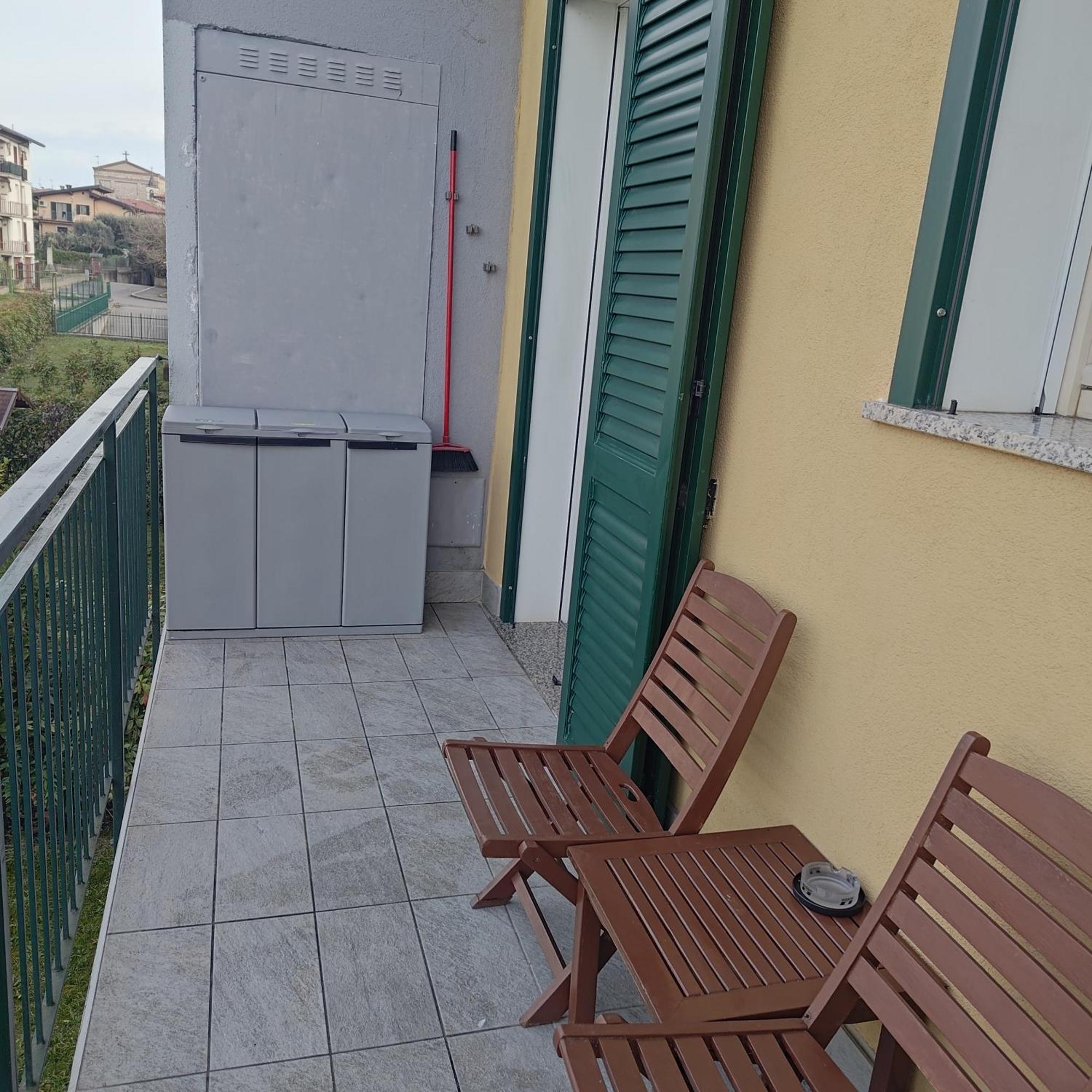 Peschiera Appartamenti Vacanze Peschiera del Garda Luaran gambar